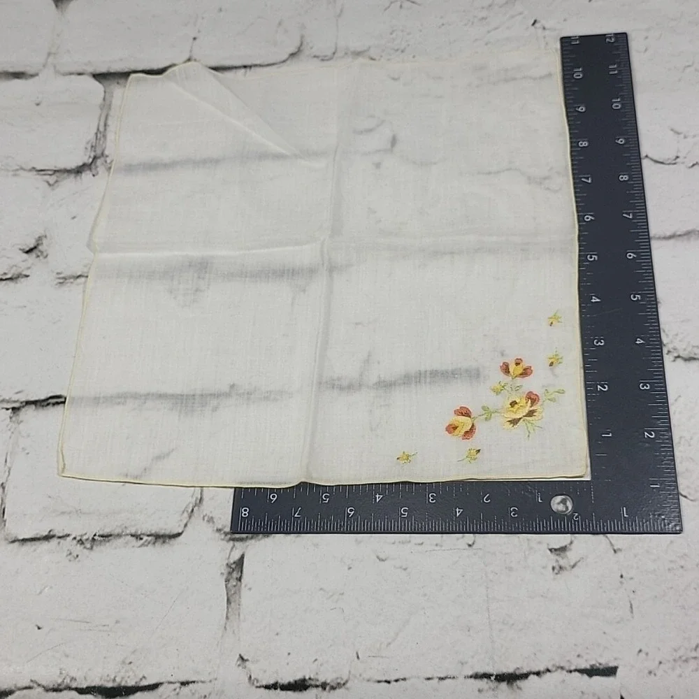 Vintage Embroidered Handkerchief Hanky with Flower